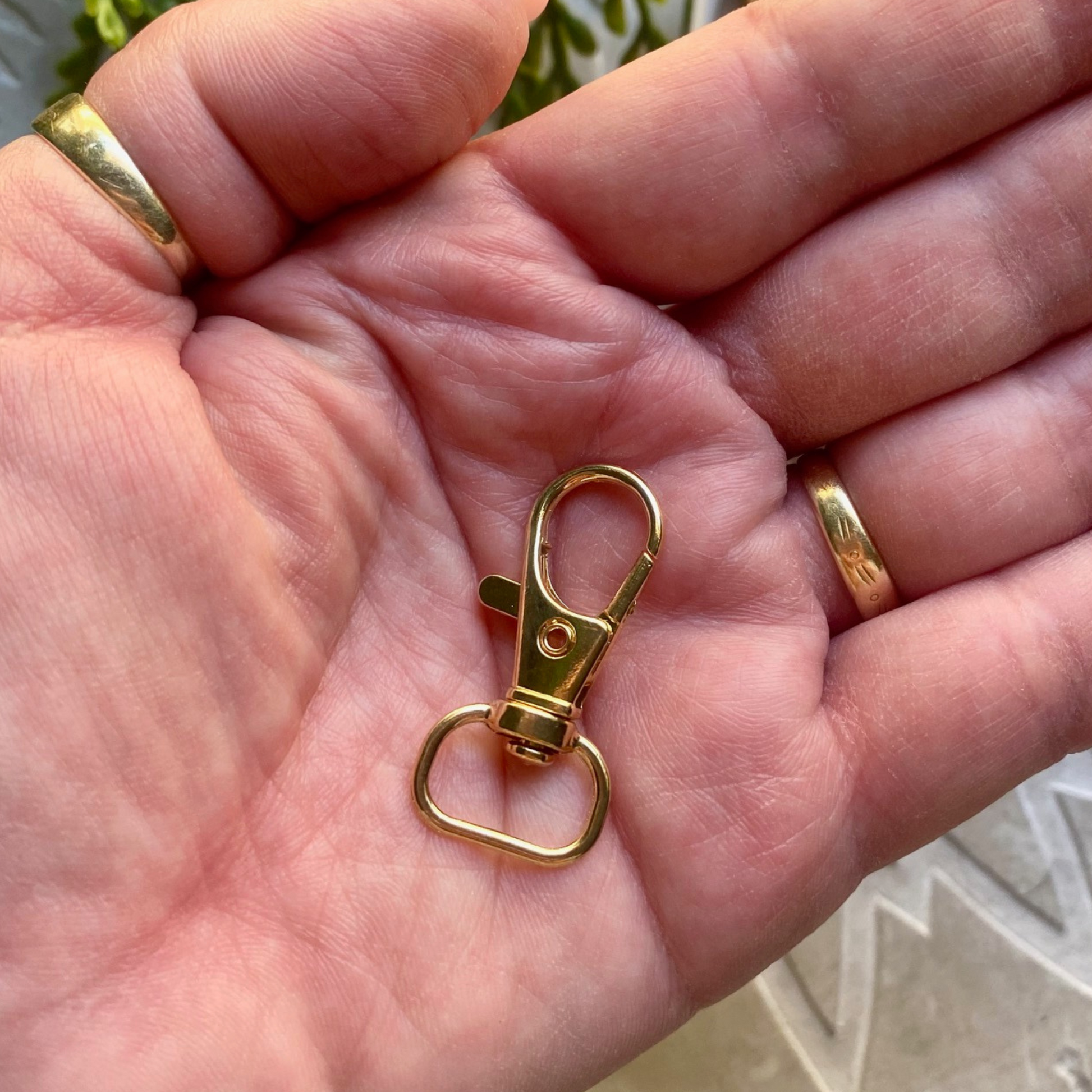 10 Pack | Alloy Swivel Lobster Claw Clasps | Golden - Cottonknotsxx