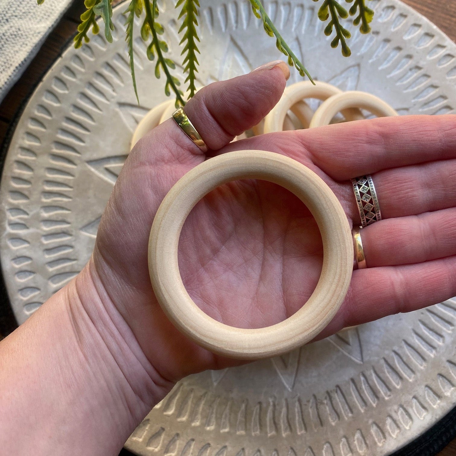 20/40 PACK Wooden Rings 75mm | Suitable for Macrame Plant hangers - Cottonknotsxx
