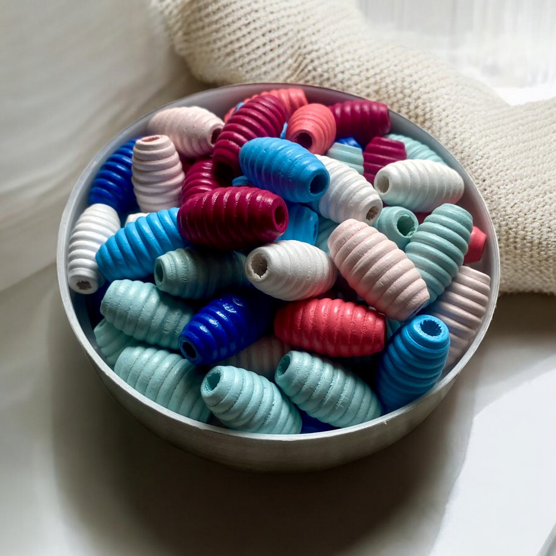 24 Pack | Wooden Oval Beehive Beads | 25 x 14mm | Hole 5mm | Mixed Colours - Cottonknotsxx