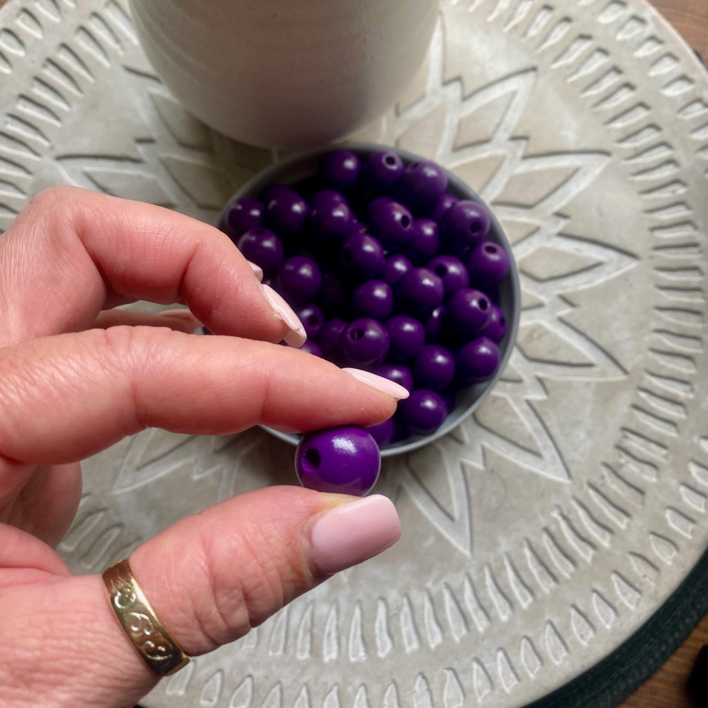 24 Pack | Wooden Round Beads | 16.5 x 15mm | Hole 4mm | Indigo - Cottonknotsxx