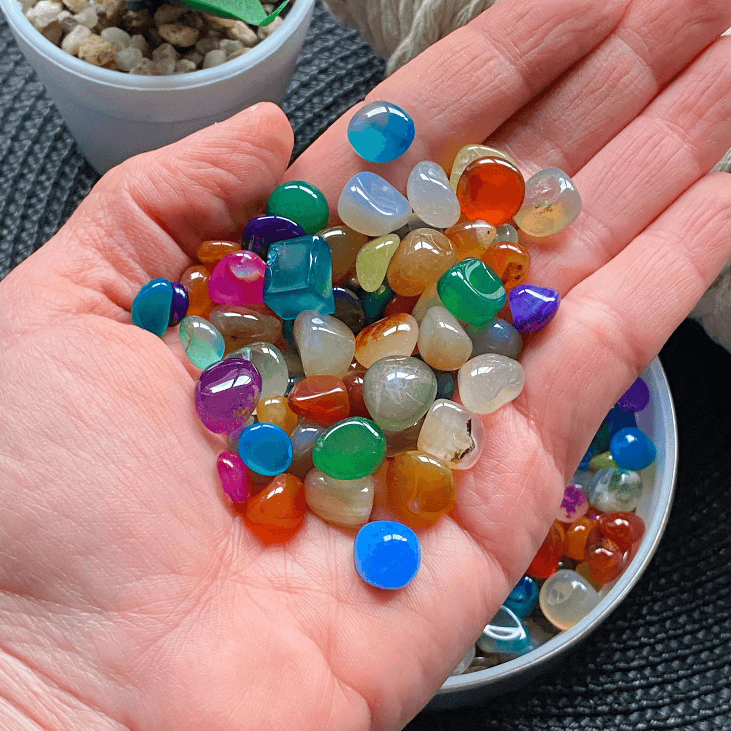 Coloured Agate Tumbled Stones | 50pcs Per Pack - Cottonknotsxx