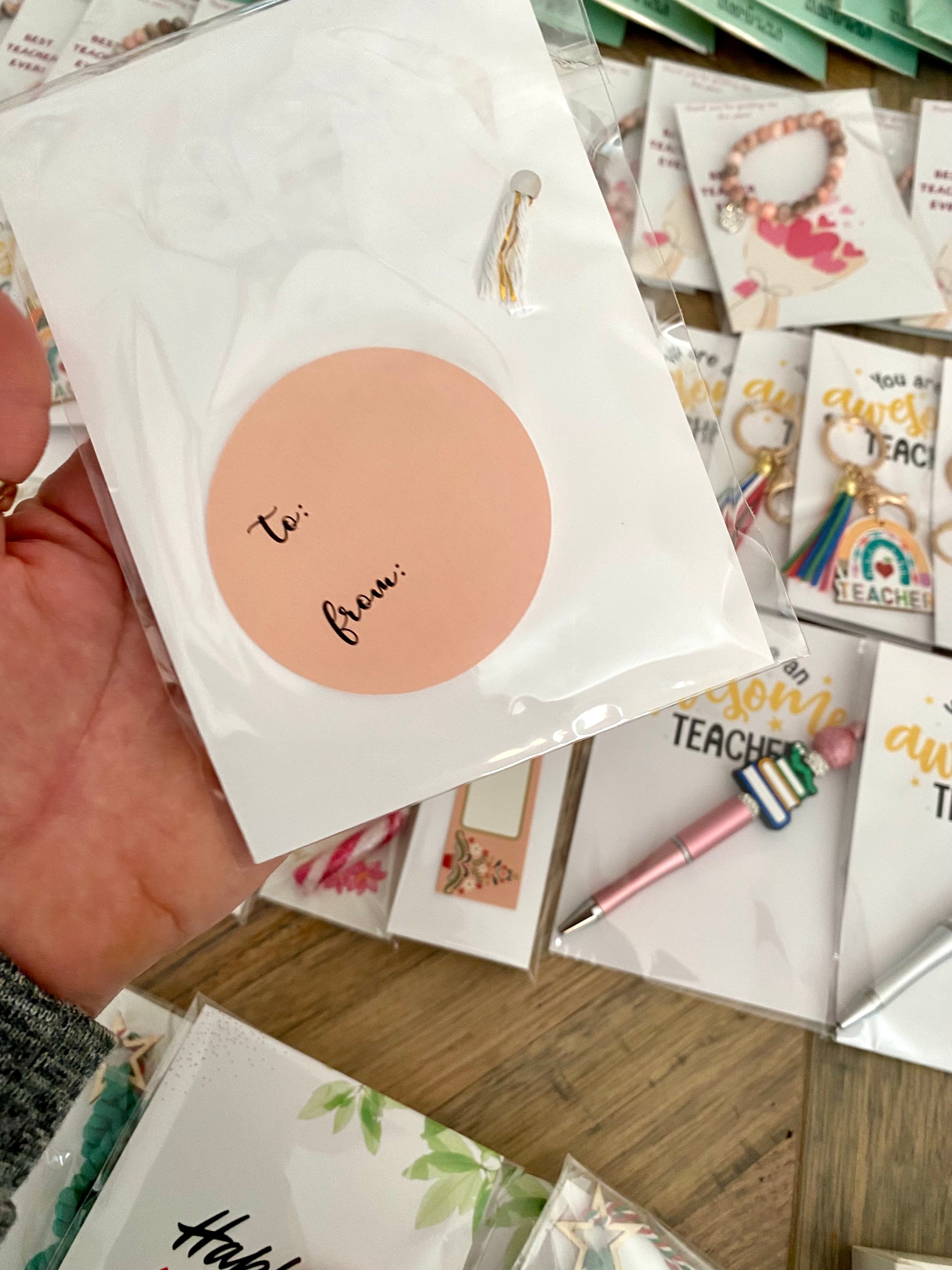 Rainbow Cheers for an Awesome Teacher – Gift Card & Keyring Set - Cottonknotsxx