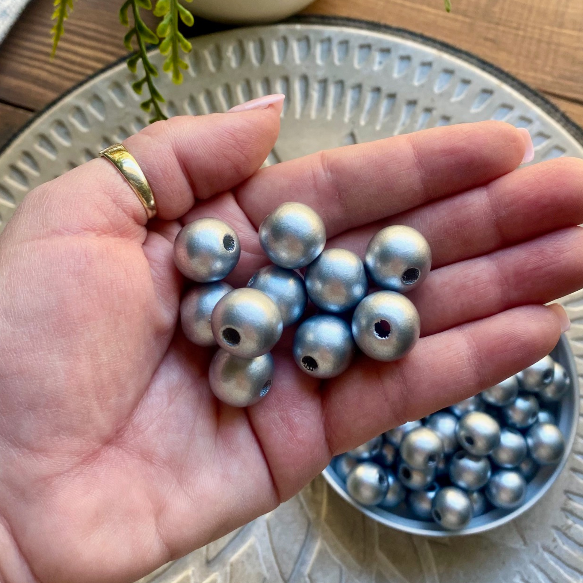 24 Pack | Wooden Round Beads | 16mm | Hole 4mm | Silver - Cottonknotsxx