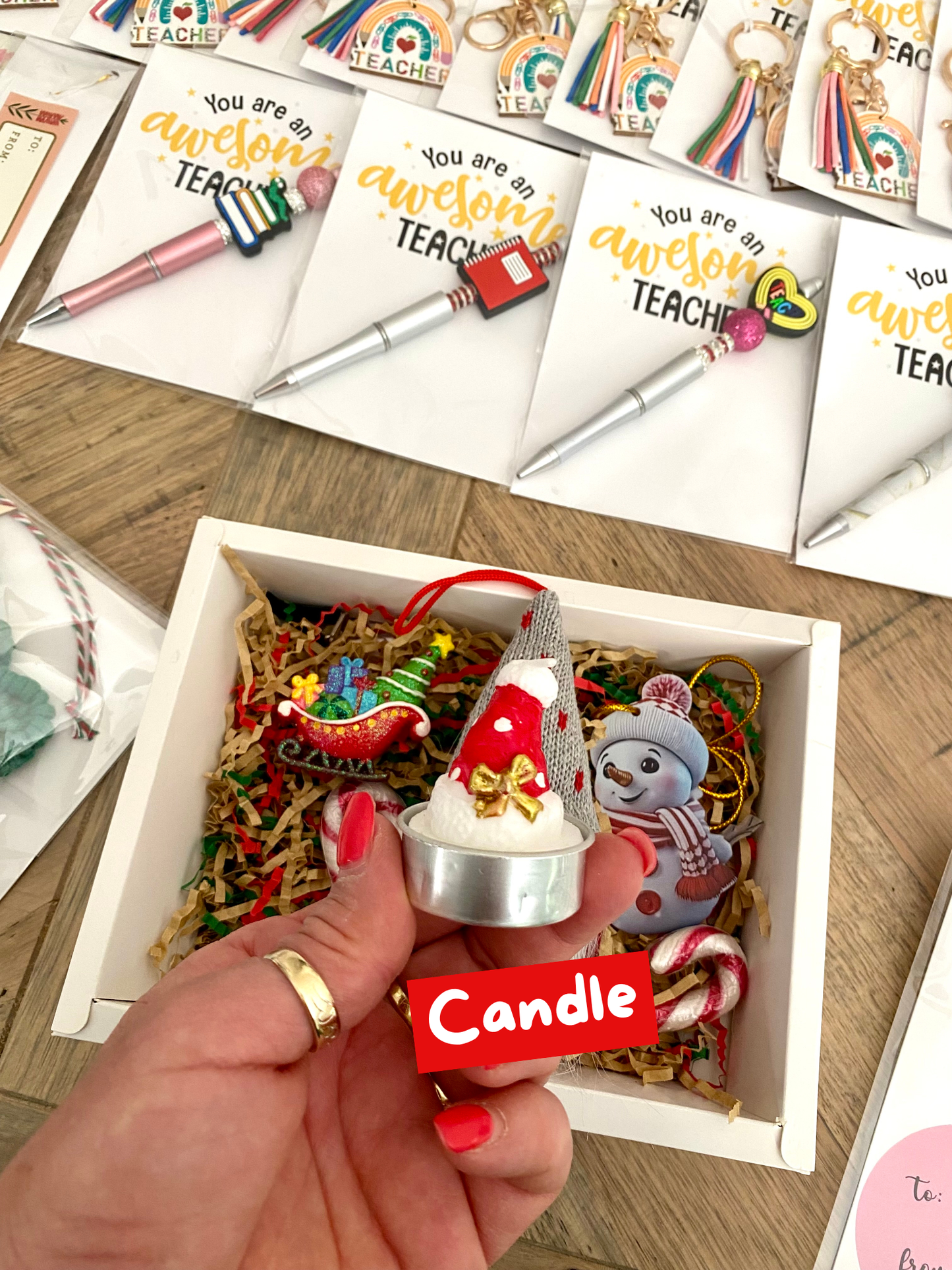 Jolly & Bright – Christmas Festivity Pack of Ornaments 🎄6 Items Included