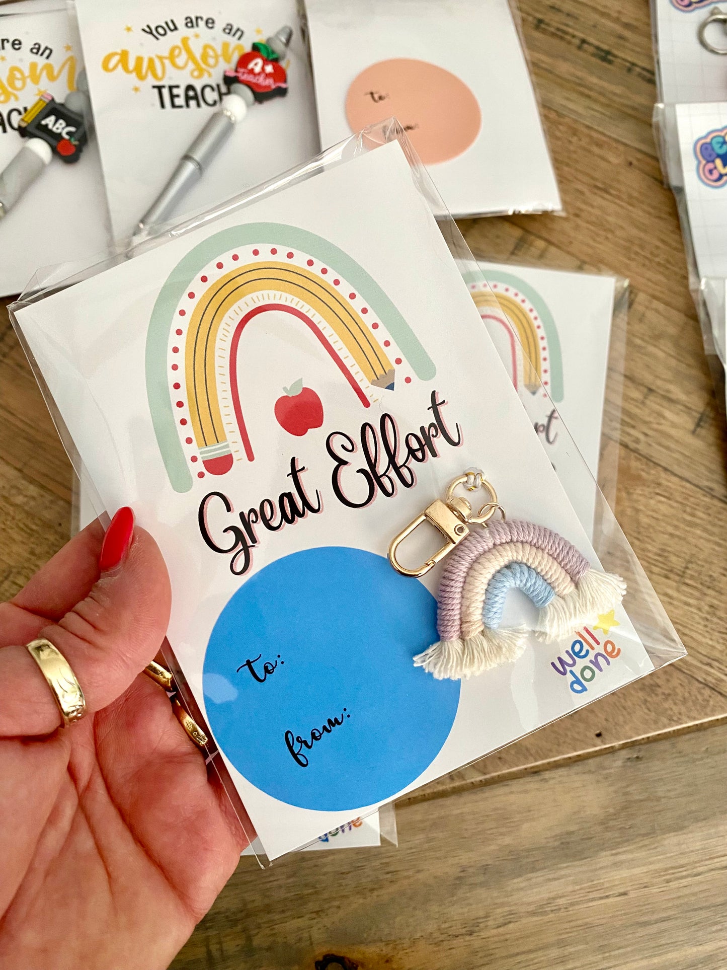 STUDENT | Great Effort Card | Rainbow Keyring Set