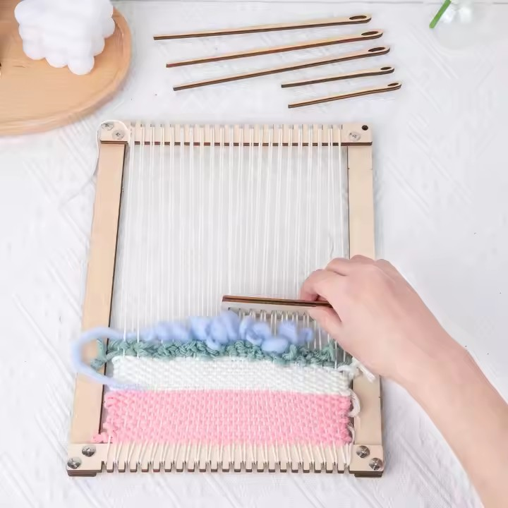 Weaving Loom Kit | Beginner| Learner | Girls Craft Party | 30cm x 22cm