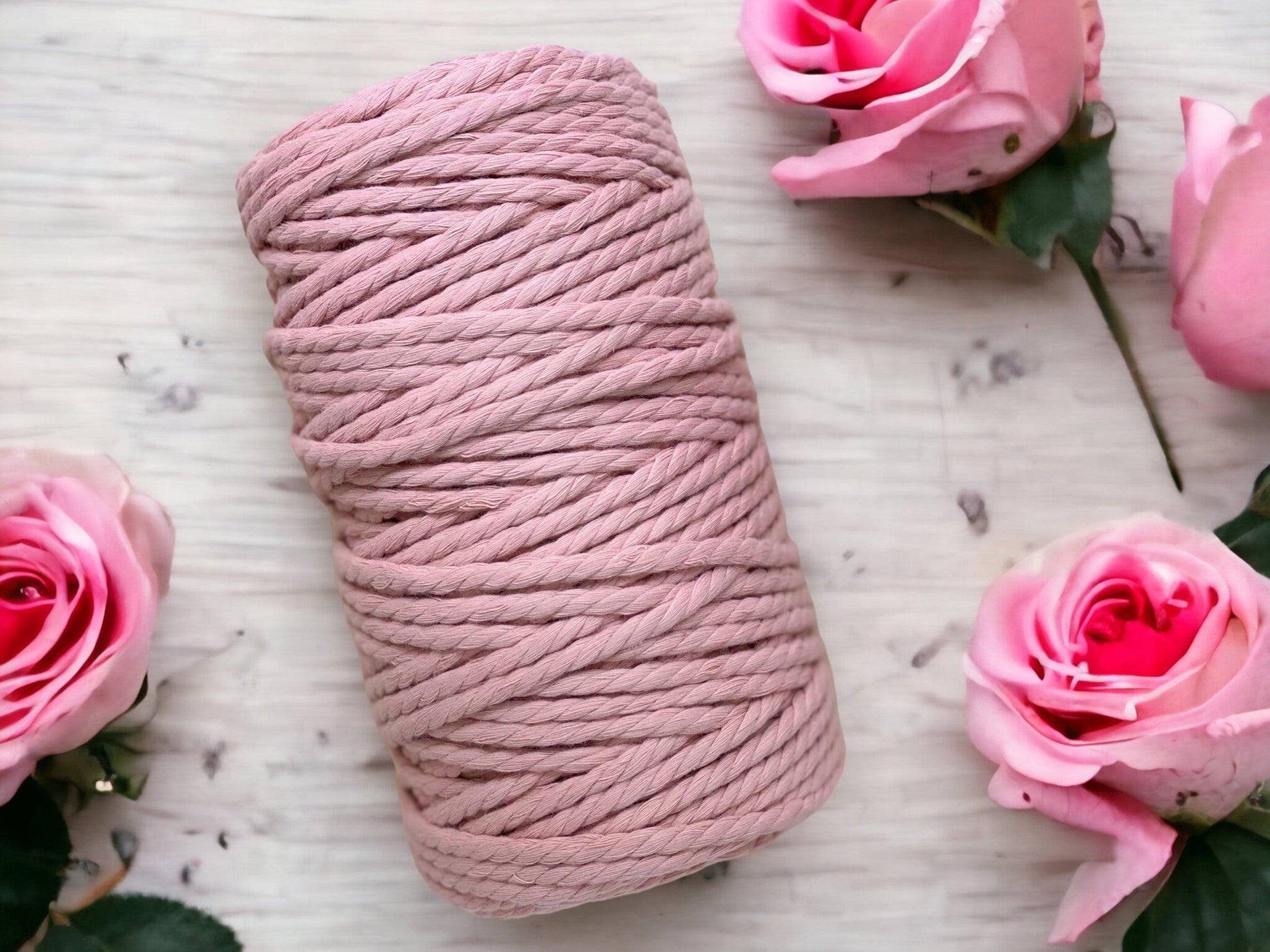 Handmade Macrame Wall Hanging // BELLE // 90cm x 80cm - Cottonknotsxx